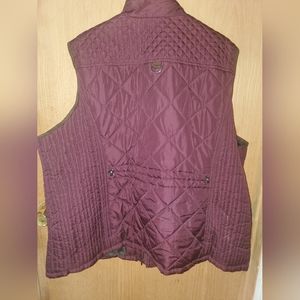 Womens Avenue vest